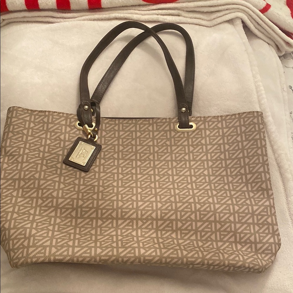 Anne Kline Elegant reversible  Tan and Brown Tote with Textured Design
